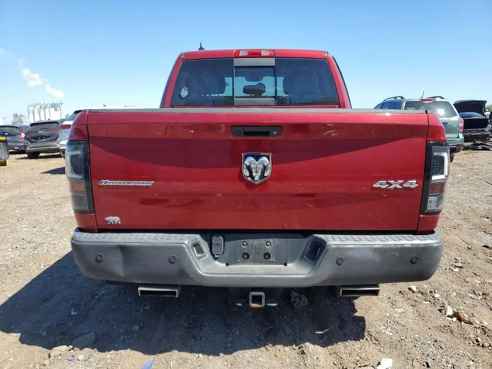 2013 RAM 1500 SLT  