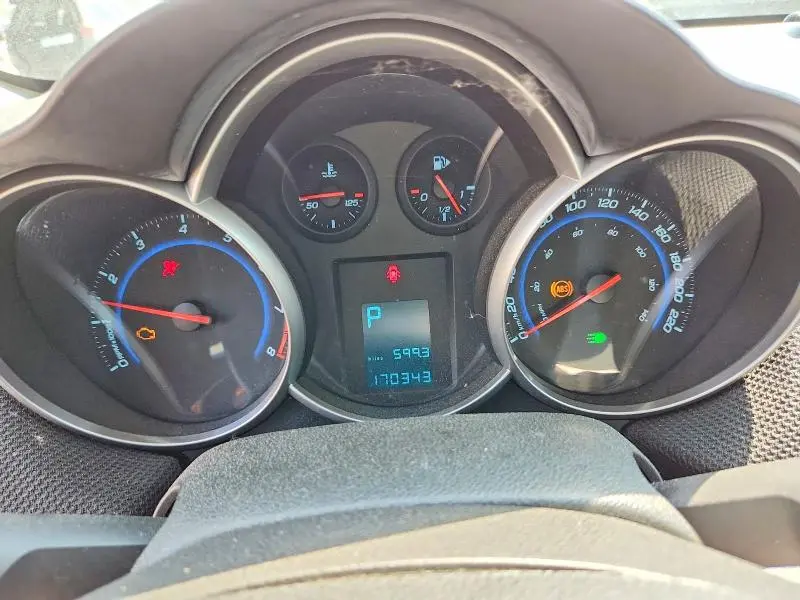2011 CHEVROLET CRUZE LT  