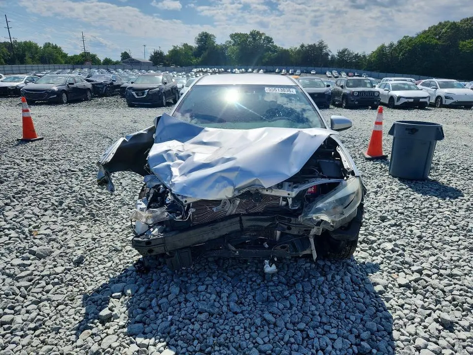 2016 TOYOTA COROLLA LE PLUS  