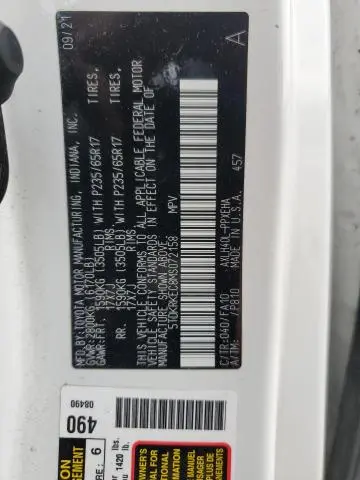 2021 TOYOTA SIENNA LE  