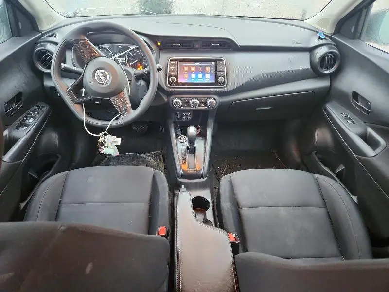 2023 NISSAN KICKS S  
