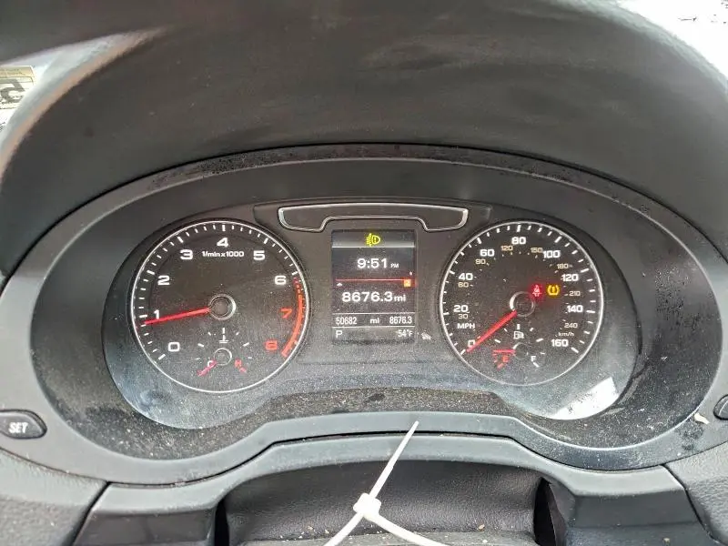 2018 AUDI Q3 PREMIUM  