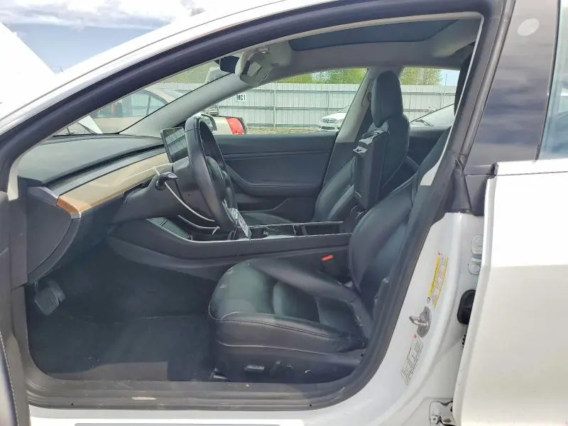 2018 TESLA MODEL 3   