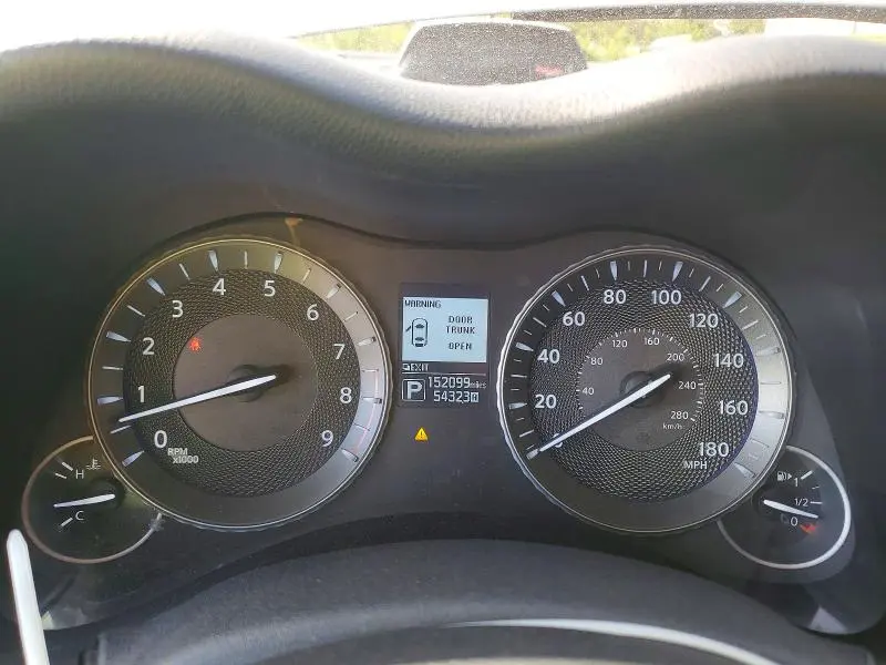 2015 INFINITI Q70L 3.7  