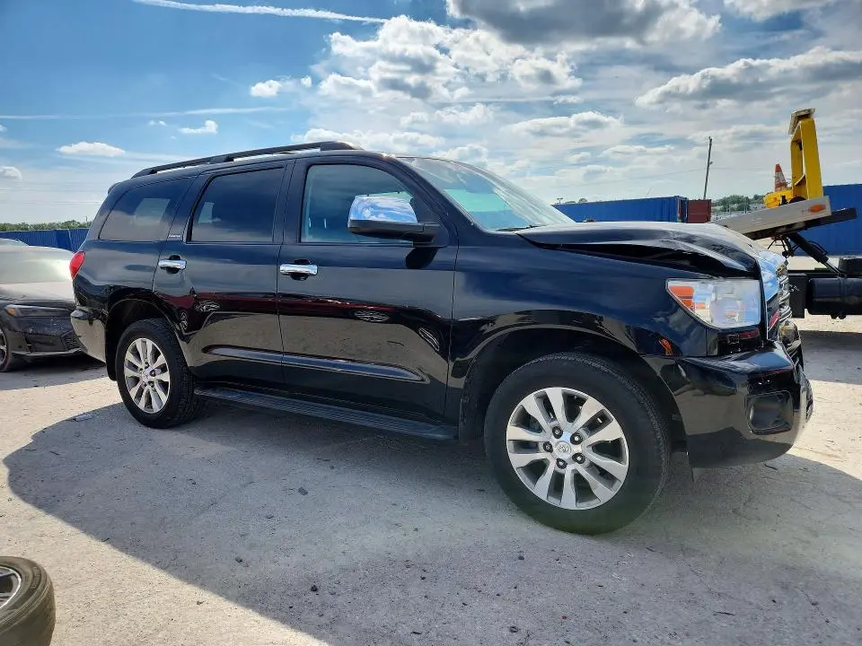 2013 TOYOTA SEQUOIA LIMITED  
