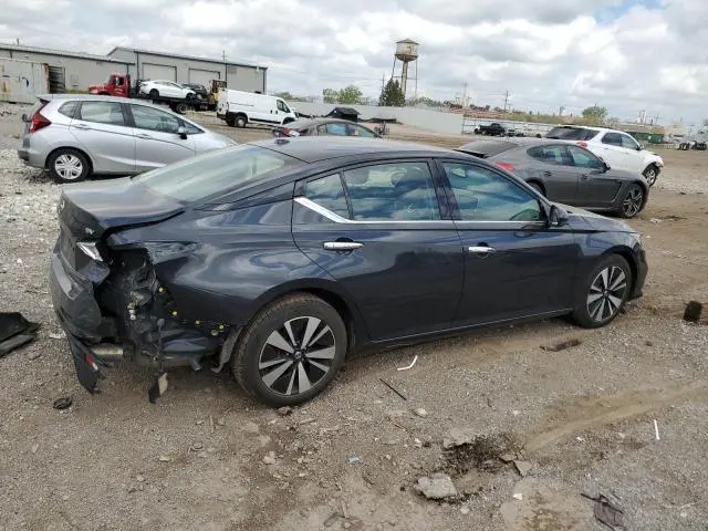 2019 NISSAN ALTIMA SV  