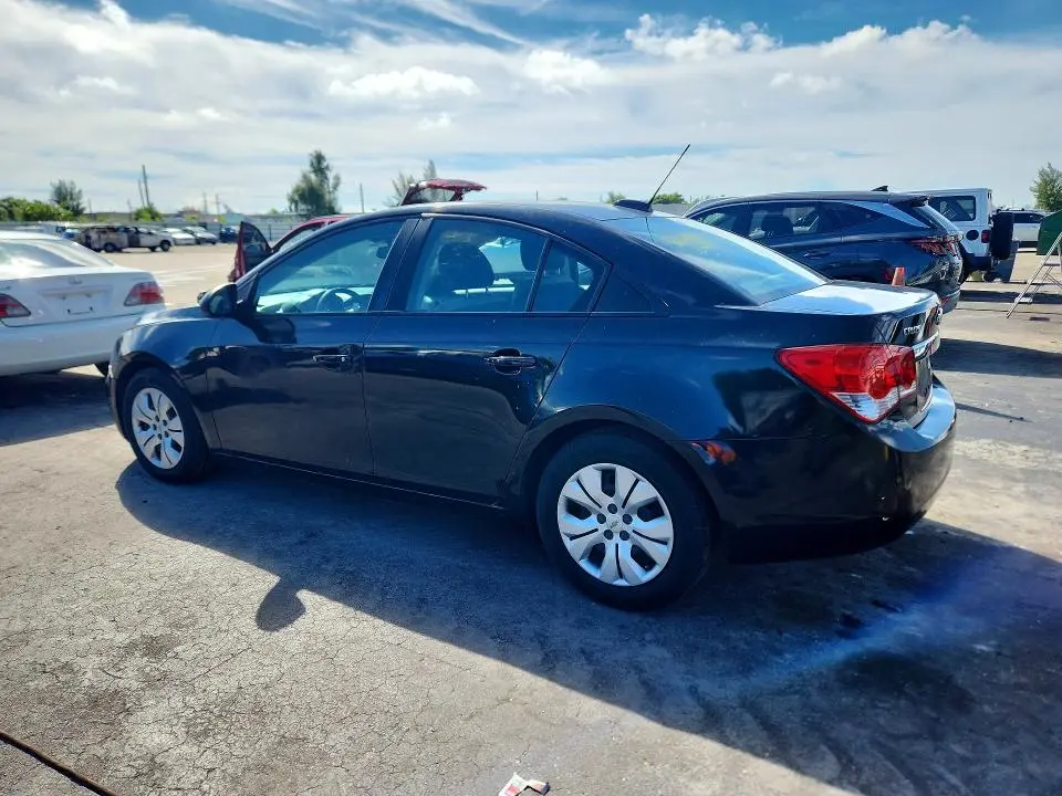 2015 CHEVROLET CRUZE LS  
