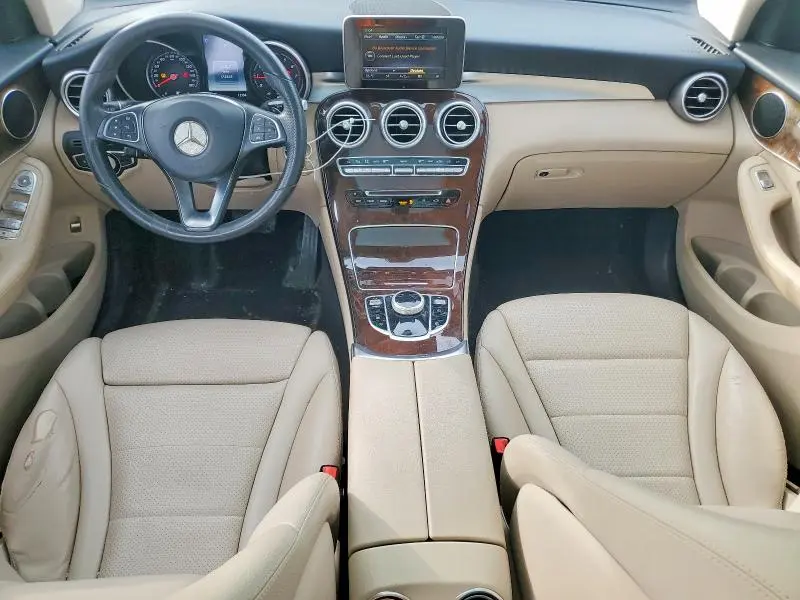 2017 MERCEDES-BENZ GLC 300  