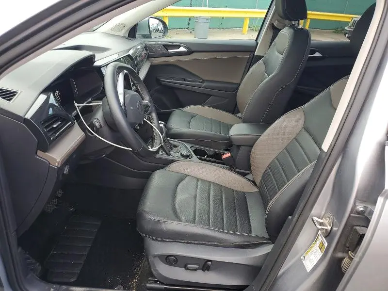 2022 VOLKSWAGEN TAOS SEL  