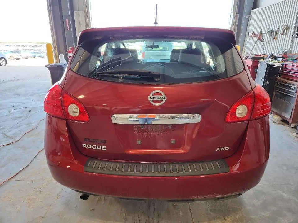 2013 NISSAN ROGUE S  