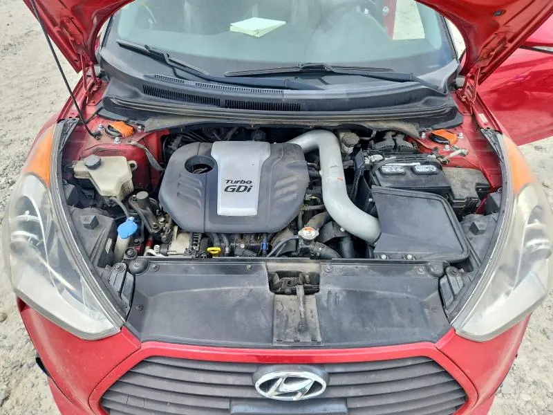 2013 HYUNDAI VELOSTER T   