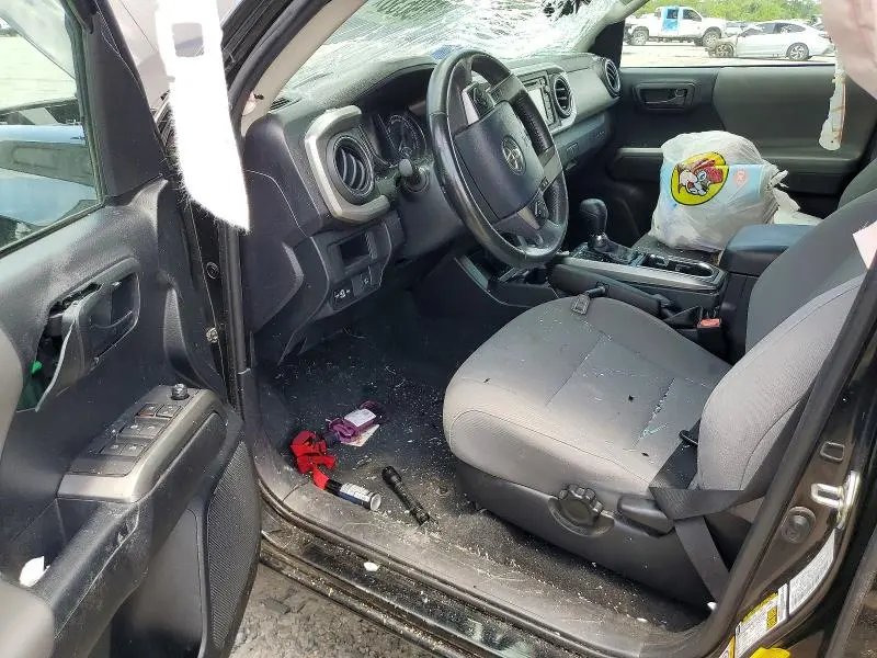 2019 TOYOTA TACOMA SR5  