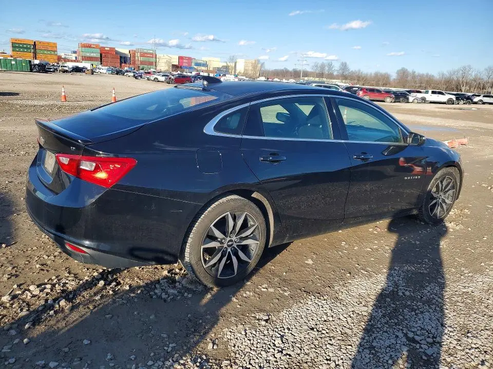 2017 CHEVROLET MALIBU LT  