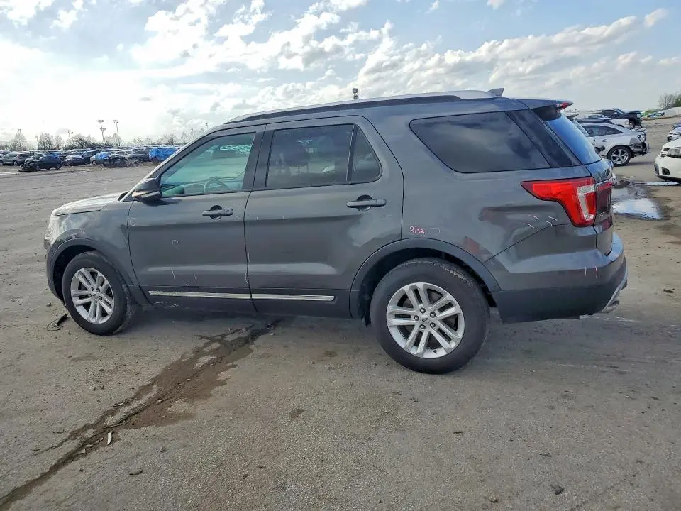 2016 FORD EXPLORER XLT  