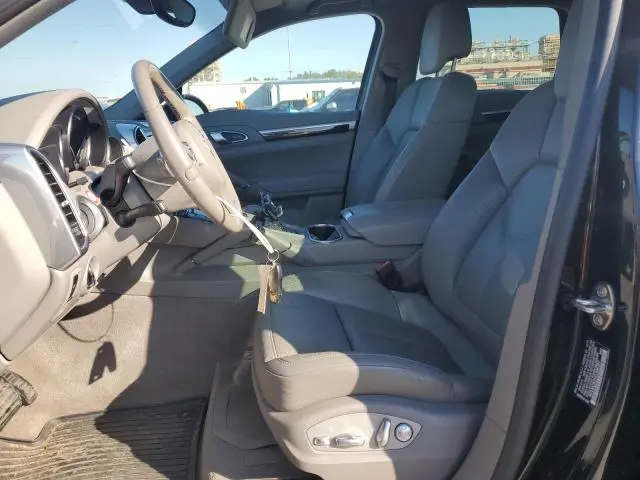 2014 PORSCHE CAYENNE   