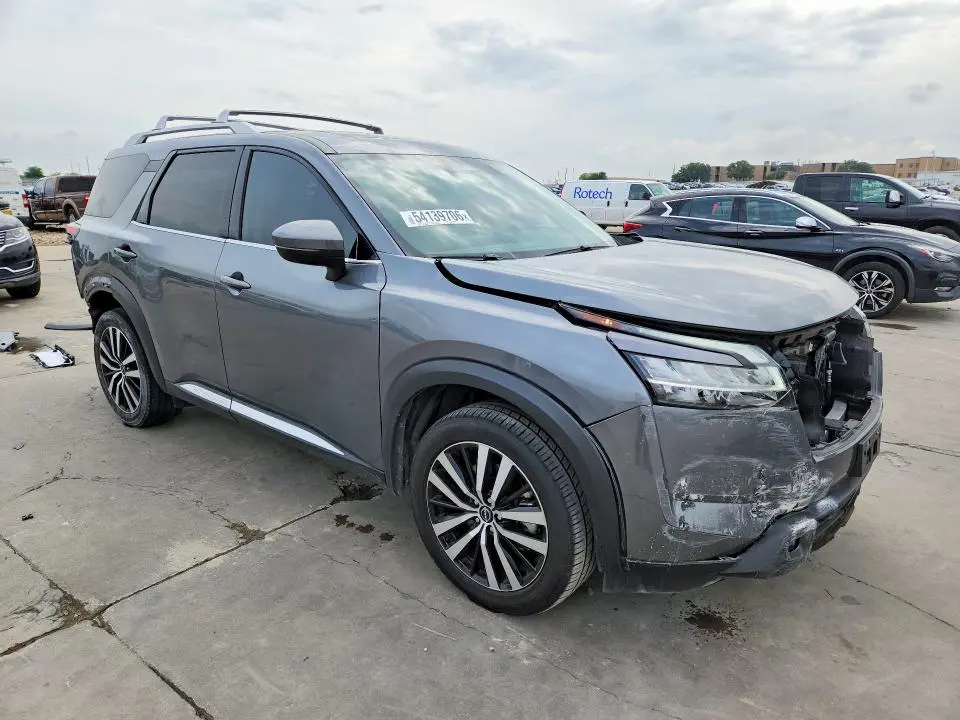 2023 NISSAN PATHFINDER PLATINUM  
