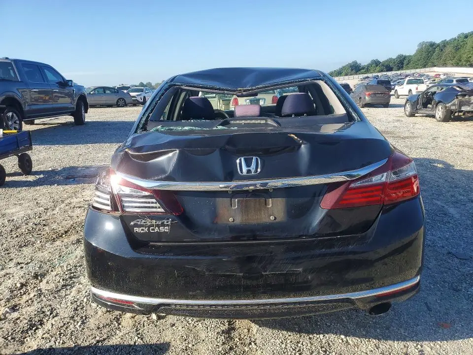 2017 HONDA ACCORD LX  