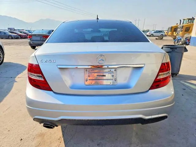 2014 MERCEDES-BENZ C 250  