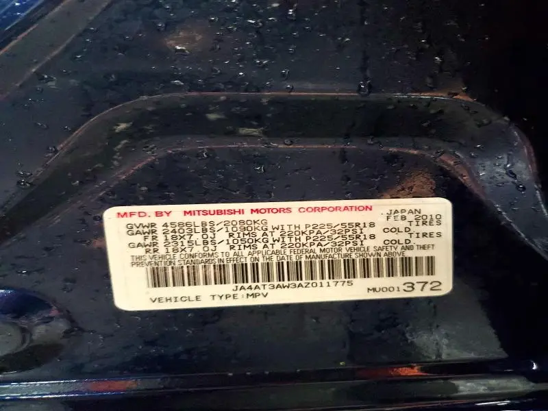 2010 MITSUBISHI OUTLANDER SE  