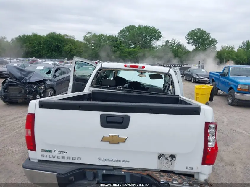 2011 CHEVROLET SILVERADO 1500 LS