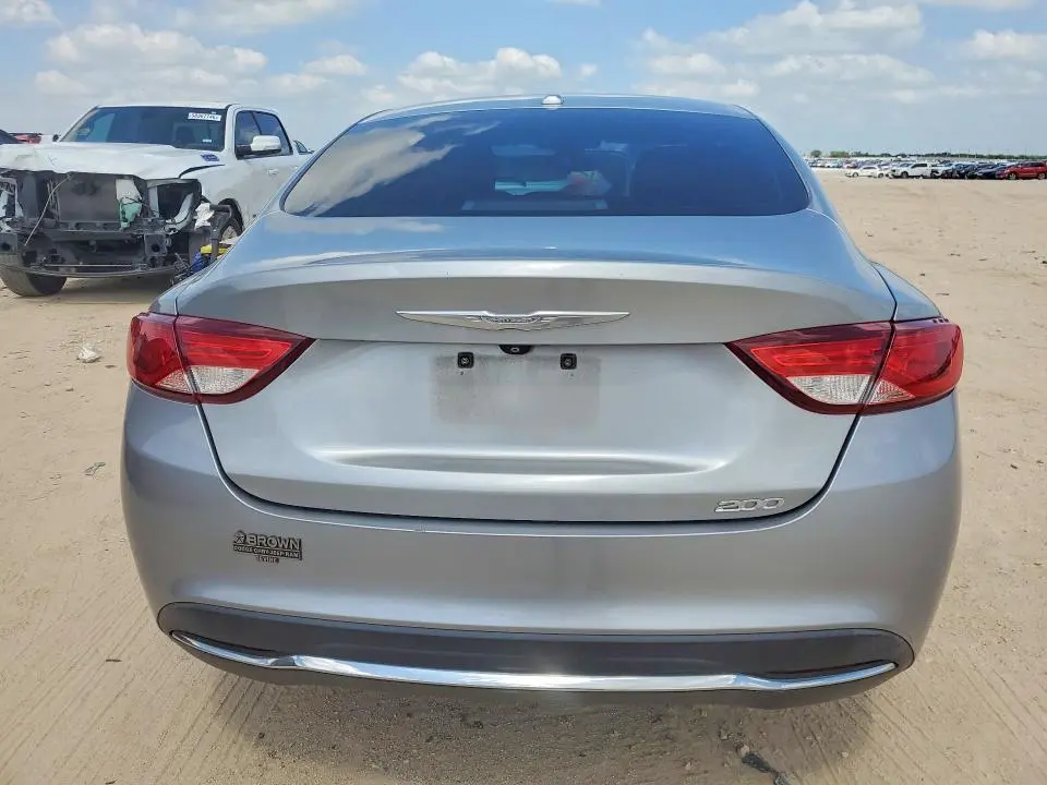 2015 CHRYSLER 200 LIMITED  