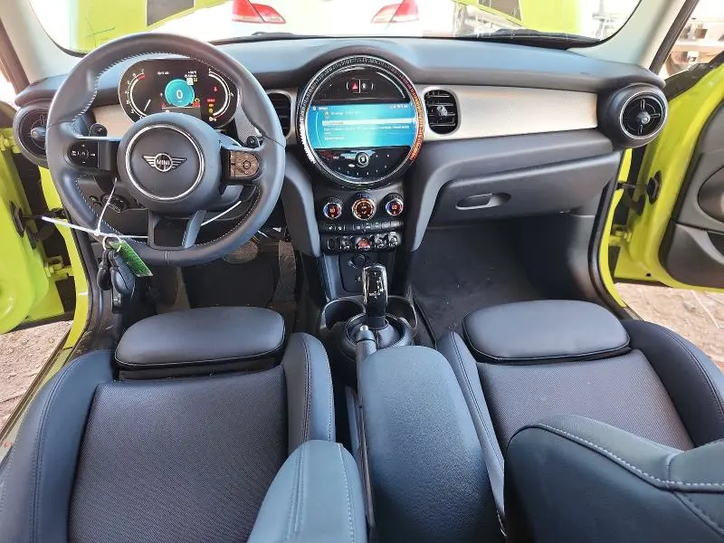 2024 MINI COOPER S  