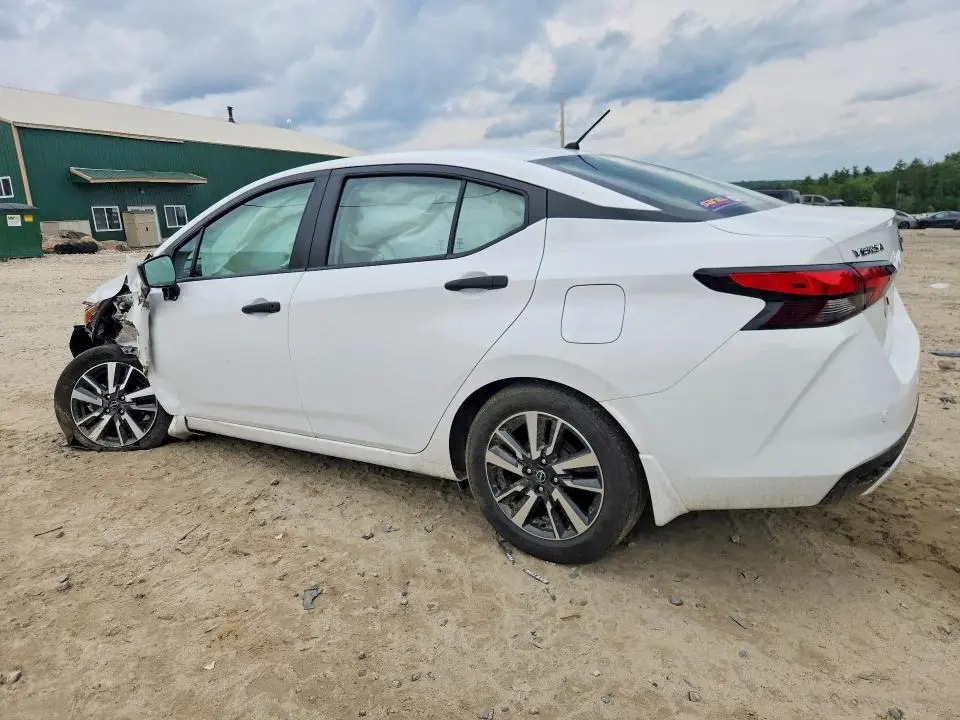 2024 NISSAN VERSA S  