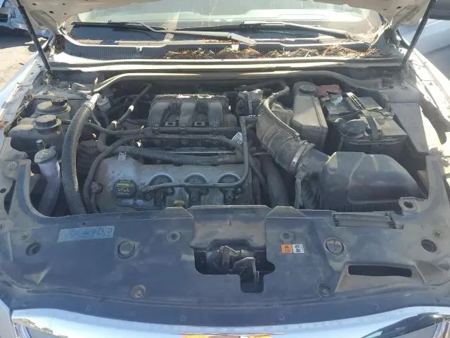 2011 FORD TAURUS SE  