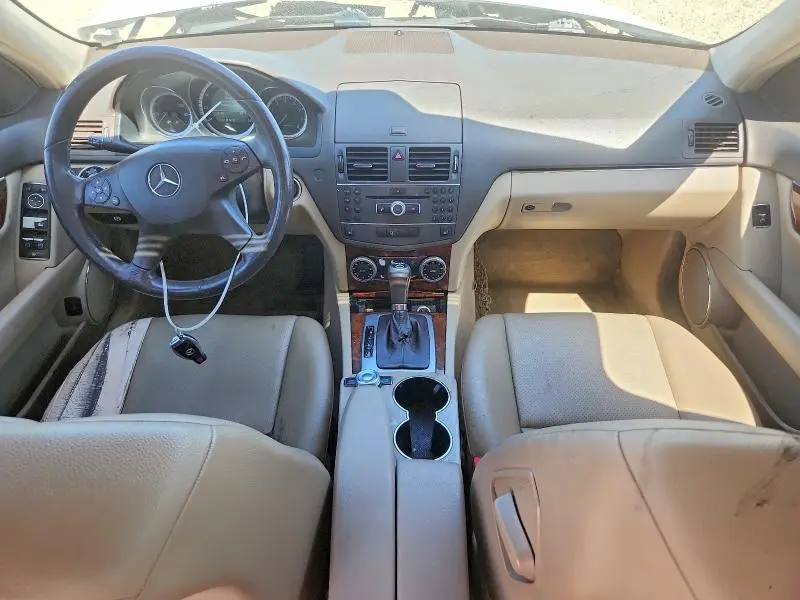 2011 MERCEDES-BENZ C 300  
