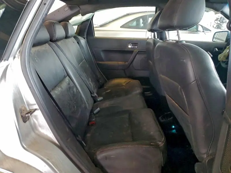 2010 FORD FOCUS SEL  