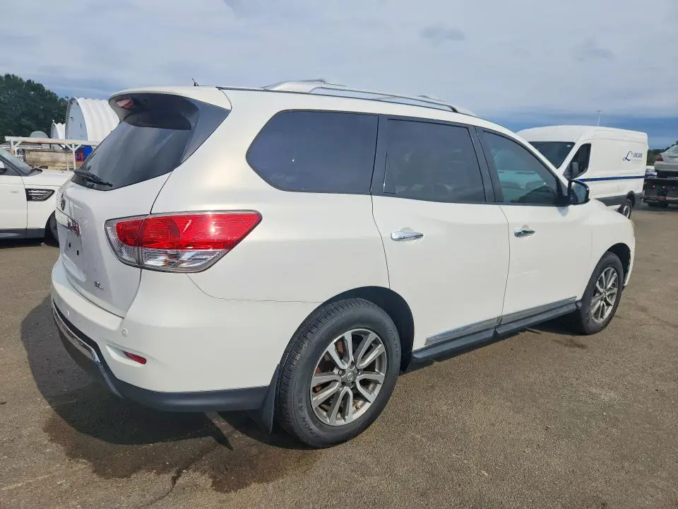 2013 NISSAN PATHFINDER S  