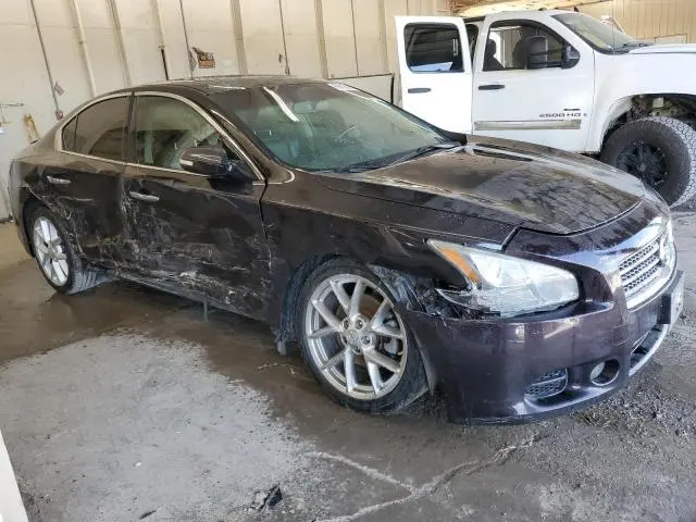 2010 NISSAN MAXIMA S  