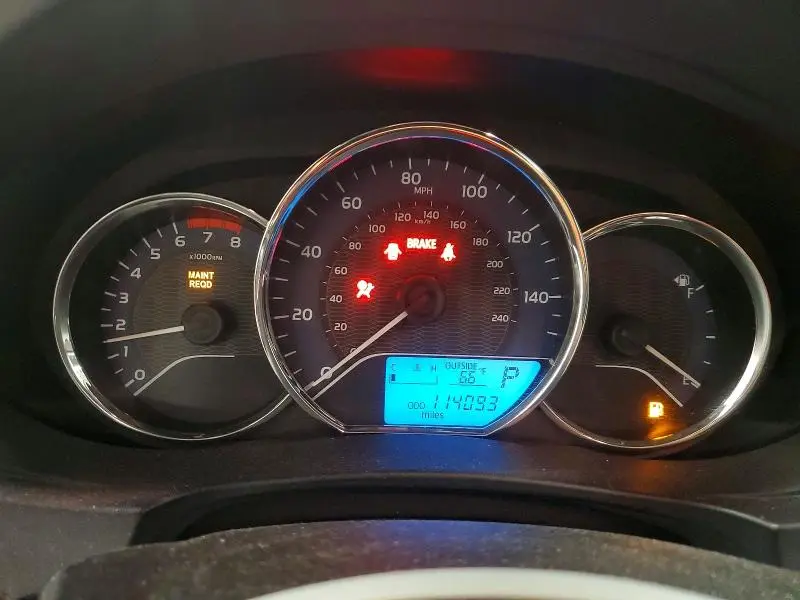 2015 TOYOTA COROLLA LE  