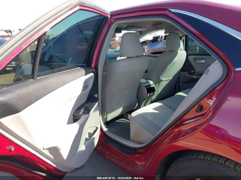 2017 TOYOTA CAMRY LE