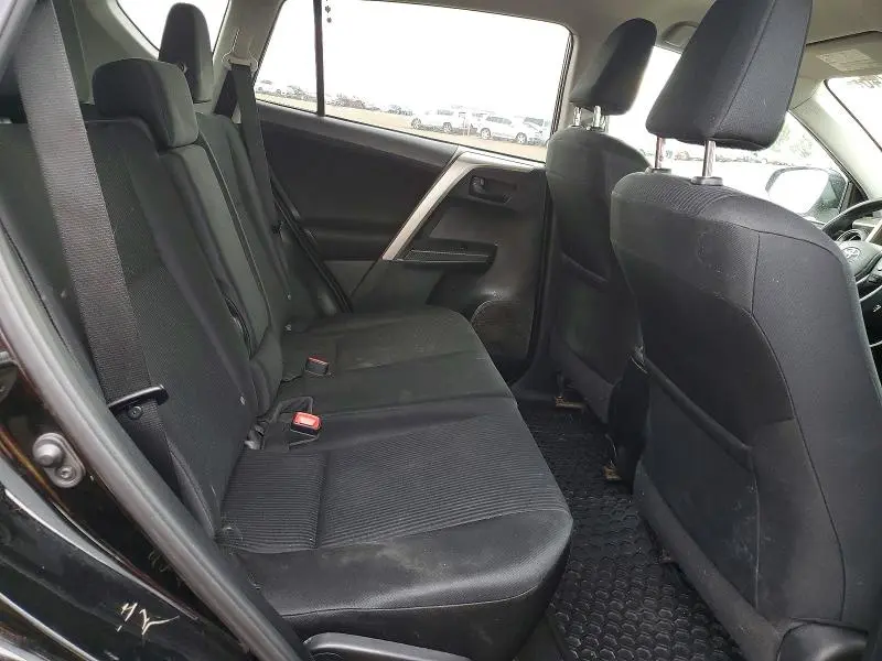 2014 TOYOTA RAV4 LE  