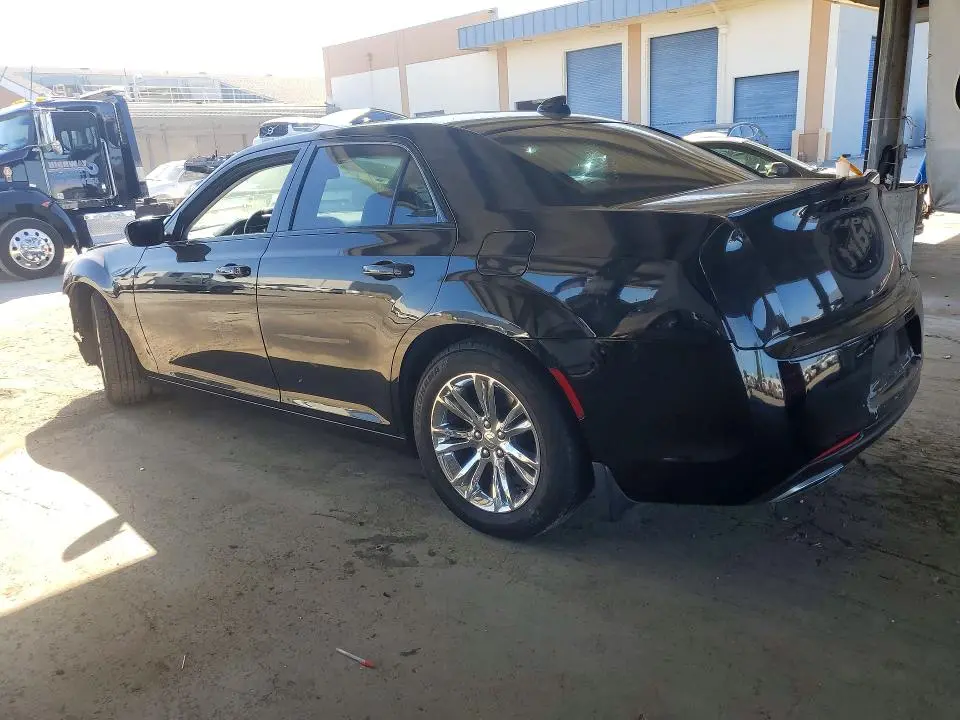 2016 CHRYSLER 300C   