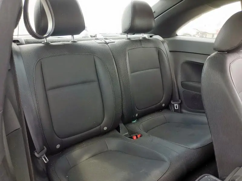 2016 VOLKSWAGEN BEETLE 1.8T  