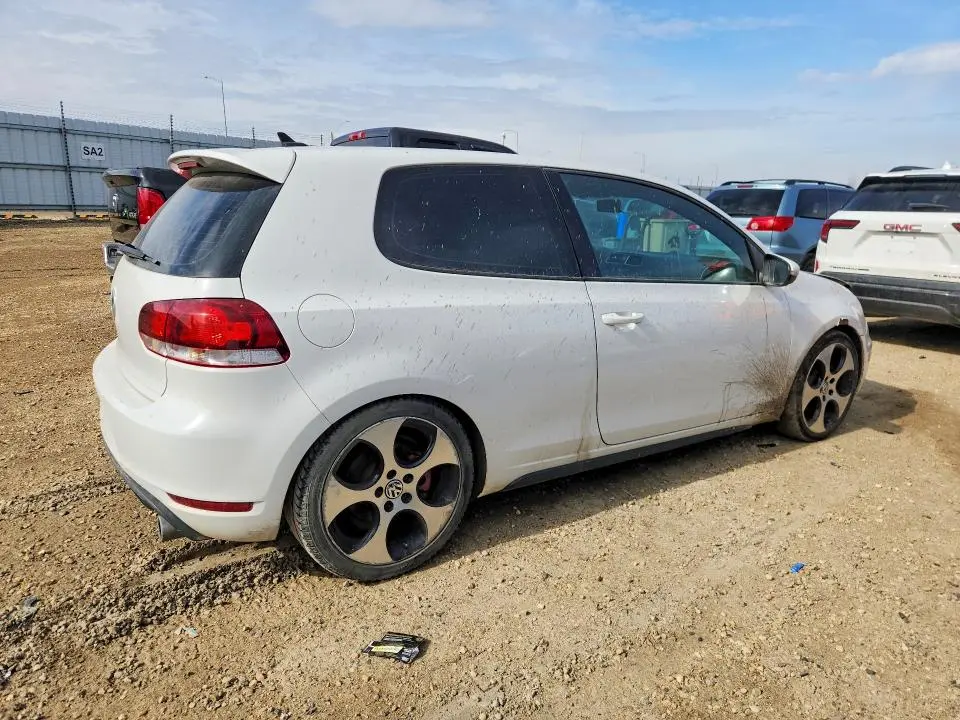 2010 VOLKSWAGEN GTI   