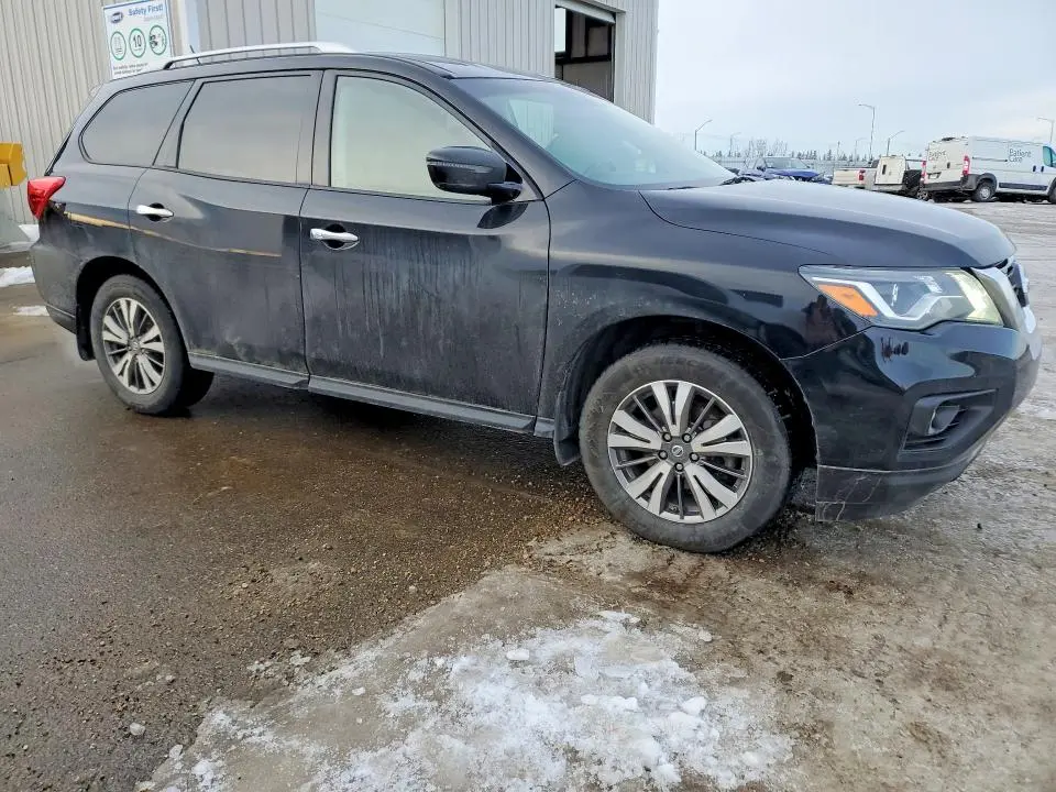 2018 NISSAN PATHFINDER S  