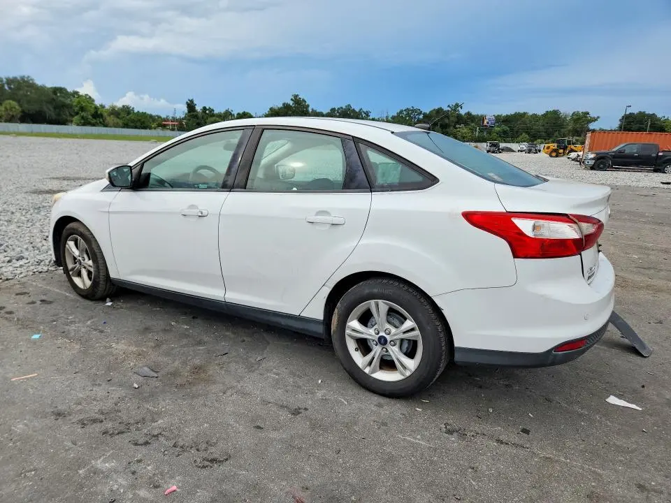 2013 FORD FOCUS SE  