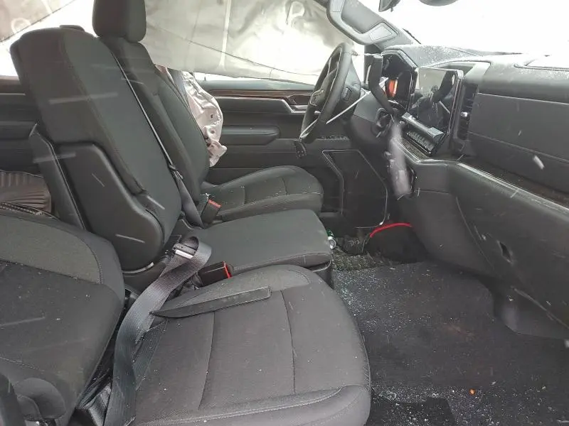 2026 CHEVROLET SILVERADO K1500 LT  