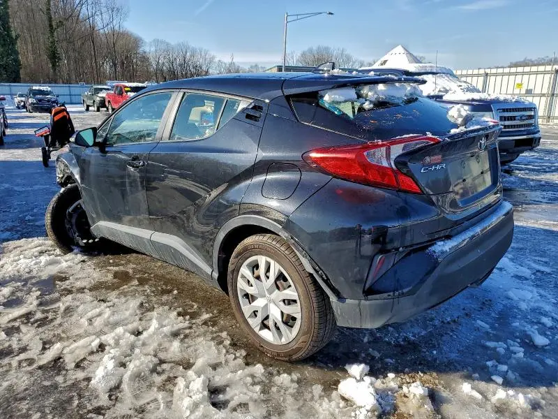 2019 TOYOTA C-HR XLE  