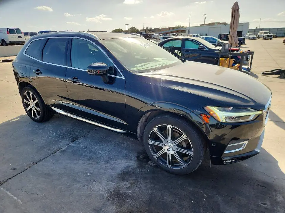 2018 VOLVO XC60 T5 INSCRIPTION  