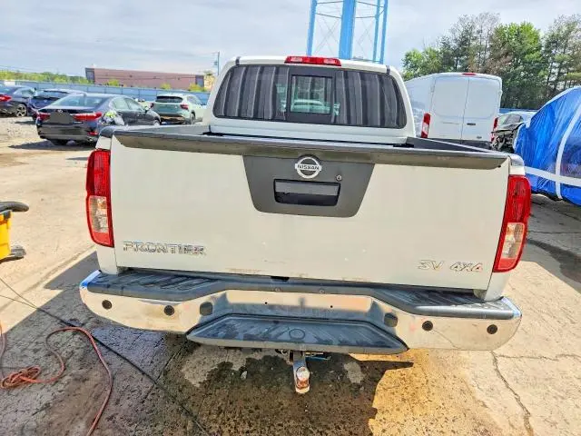 2021 NISSAN FRONTIER SV  