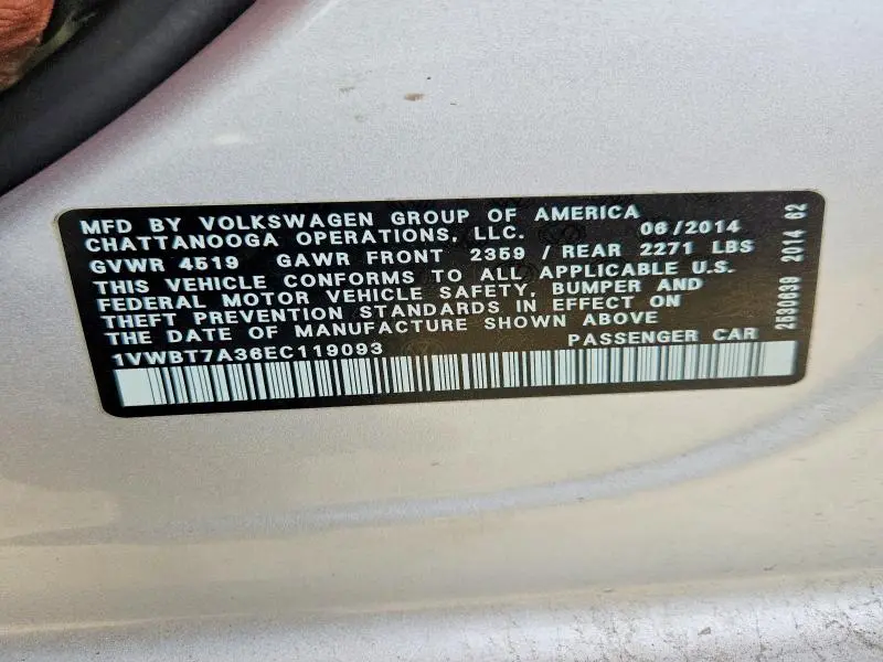 2014 VOLKSWAGEN PASSAT SE  