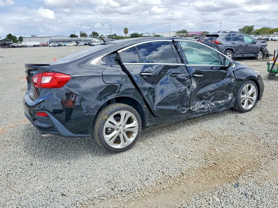 2017 CHEVROLET CRUZE PREMIER  