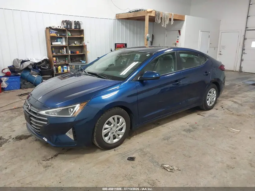 2020 HYUNDAI ELANTRA SE