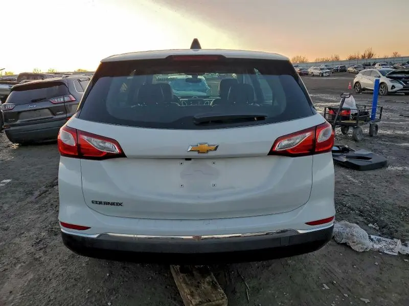 2018 CHEVROLET EQUINOX LS  