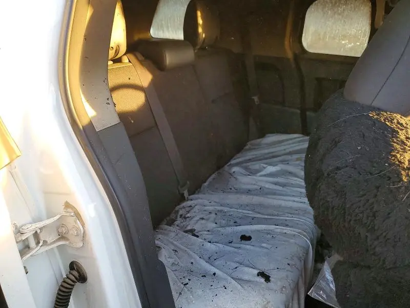 2013 TOYOTA FJ CRUISER BASE  