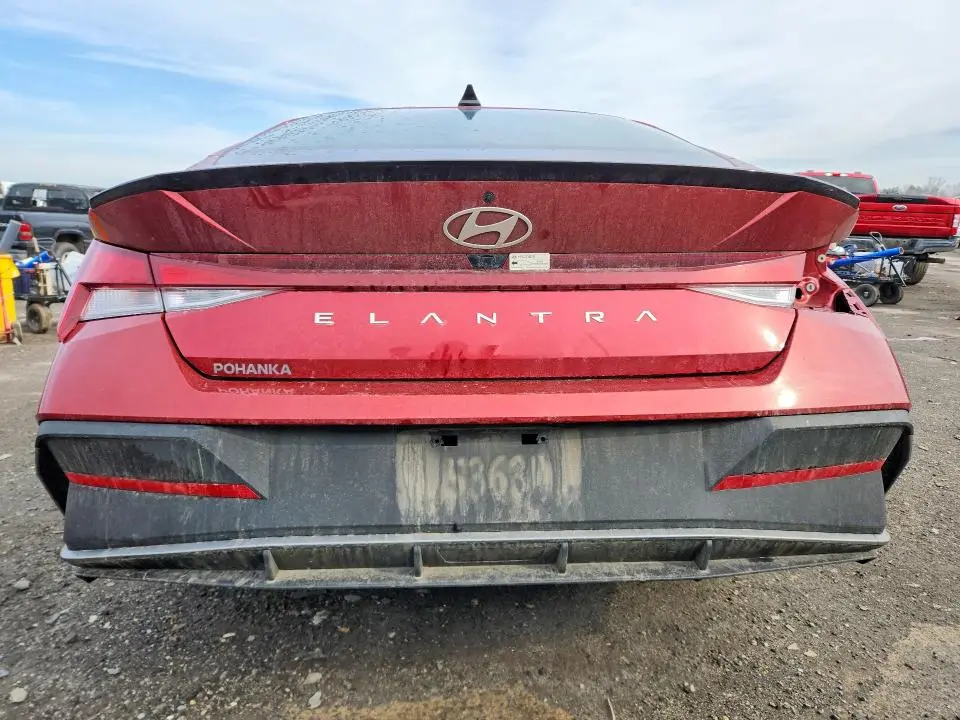 2025 HYUNDAI ELANTRA SEL SPORT  